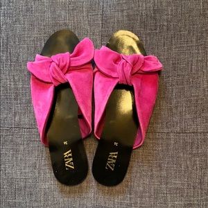 Fuchsia sandals